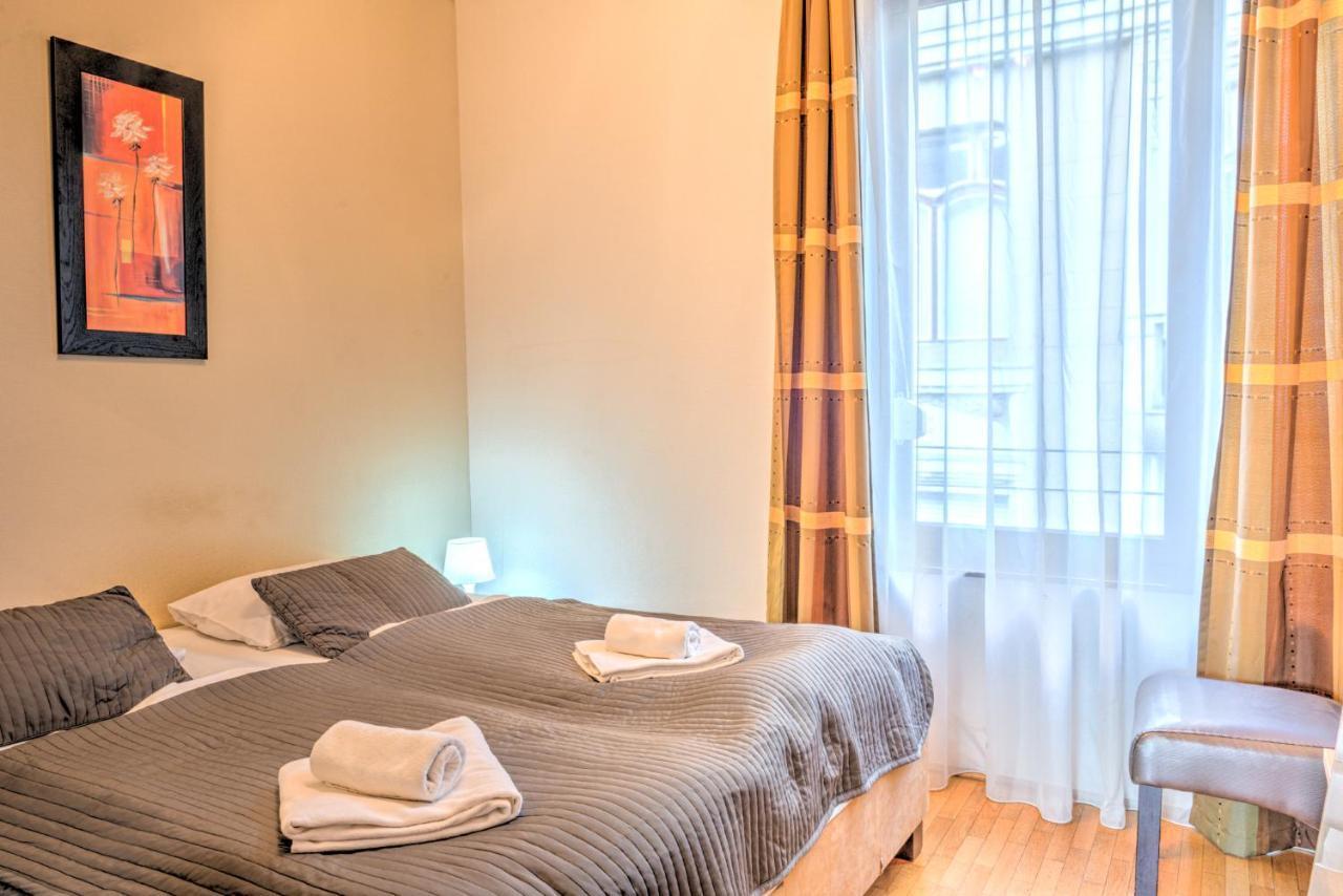 Central Apartments Apartamento *